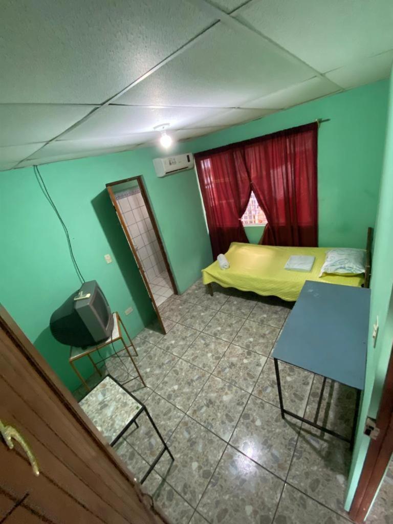 Hospedaje Catalinass Liberia Camera foto